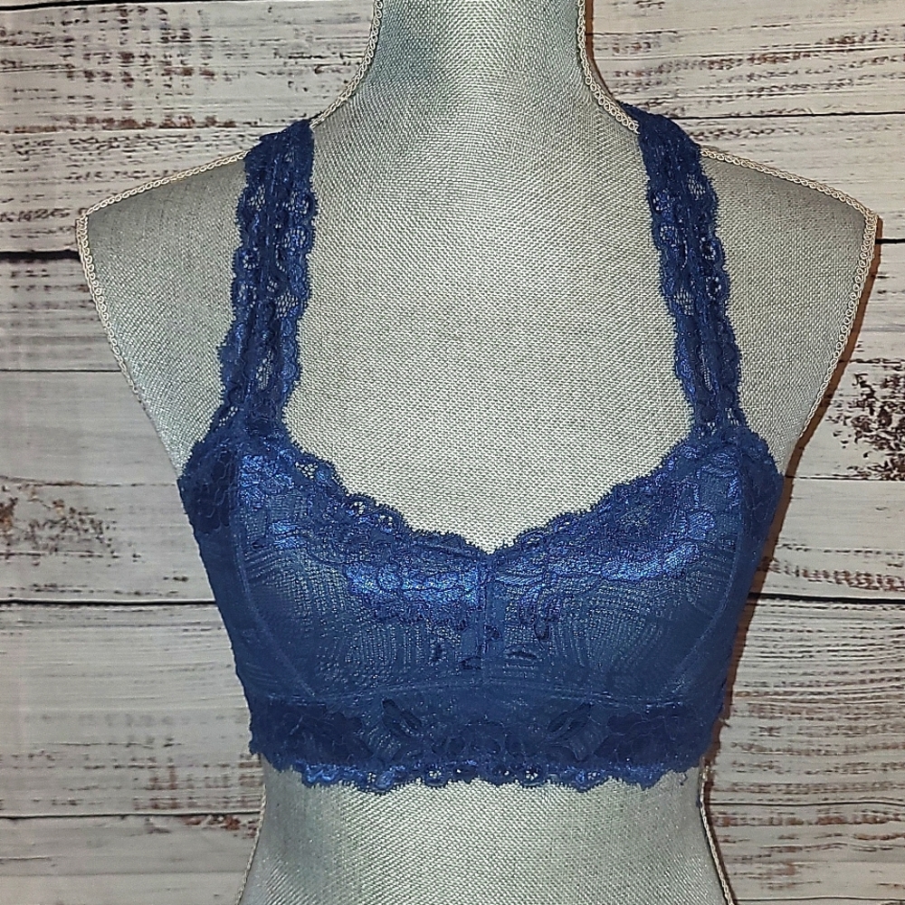 ⭐️Fabrik lace bralette